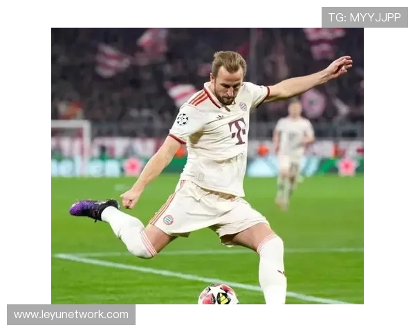 凯恩火力全开迅速攻入二十球稳居射手榜首位置展现无敌状态 凯恩火力全开迅速攻入二十球稳居射手榜首位置展现无敌状态